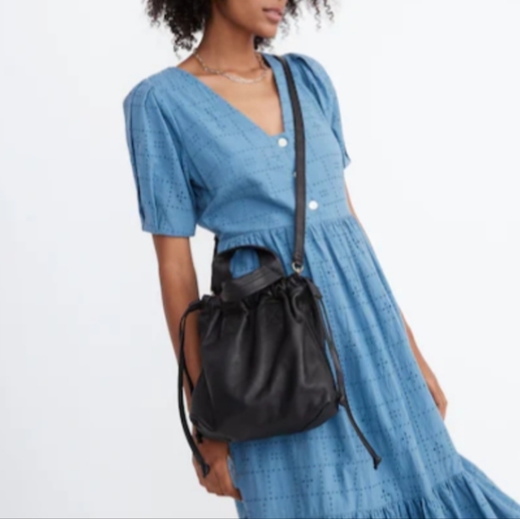 NWT {Madewell} The Piazza Crossbody Bag in Black - Picture 3 of 7